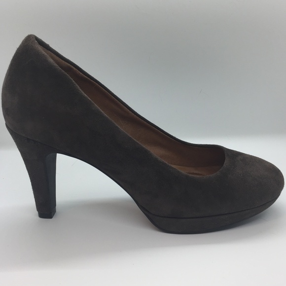 Clarks Shoes - NEW Clarks Indigo Brown Suede Heels  6.5M